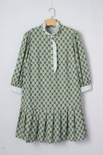 Green Contrast Striped Frilled Collar 3/4 Sleeve Plus Size Floral Dress