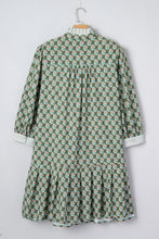 Green Contrast Striped Frilled Collar 3/4 Sleeve Plus Size Floral Dress