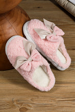 Camel Contrast Bowknot Applique Plush Winter Slippers (Colors May Differ by Batch)