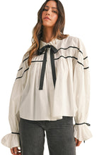 White Sweet Bowknot Button-up Long Sleeve Blouse