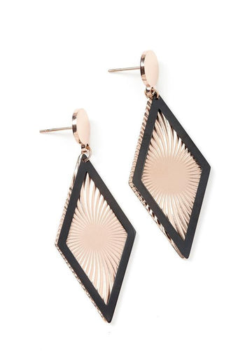 CHIC TRIANGLE DROP EARRINGS