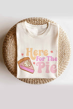 HERE FOR THE PIE GRAPHIC TEE PLUS SIZE