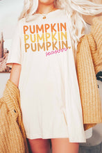 PUMPKIN SEASON GRAPHIC TEE