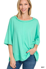 RIBBED BOAT NECK DOLMAN SLEEVE TOP W FRONT SEAM