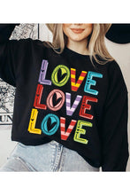 Love  SWEATSHIRT