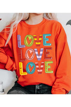 Love  SWEATSHIRT