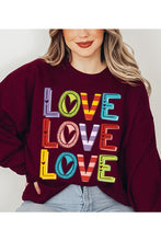 Love  SWEATSHIRT